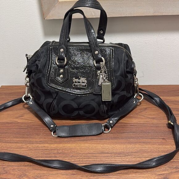 Coach OpArt Madison Sabrina Black Fabric/Leather Handbag. Shoulder/Crossbody. - Picture 7 of 10